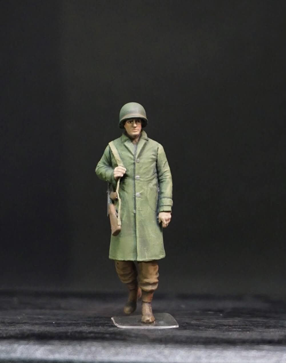 1/35 WWII US Soldiers Rainwear Figure Set, Hand Painted American Army Military Miniatures, 5 Figures for WW2 Diorama