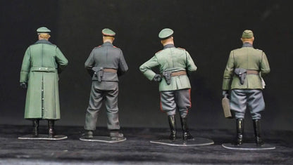 1/35 German Officer WWII Figure Set, Hand Painted Military Miniatures, 4 Resin Figures for WW2 Diorama Display