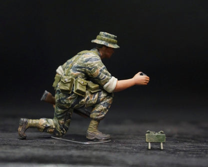 1/35 US Special Forces Green Berets Resin Figures Vietnam War Hand Painted Diorama Set