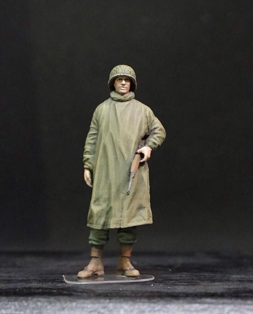 1/35 WWII US Soldiers Rainwear Figure Set, Hand Painted American Army Military Miniatures, 5 Figures for WW2 Diorama