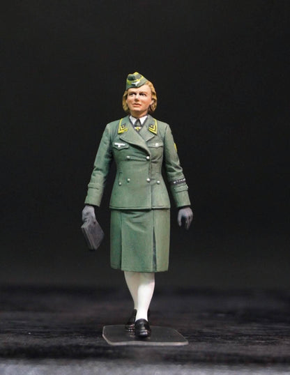 1/35 WWII German Staff Personnel Figure Set, Hand Painted German Officers, 4 Military Miniatures for WW2 Diorama Display