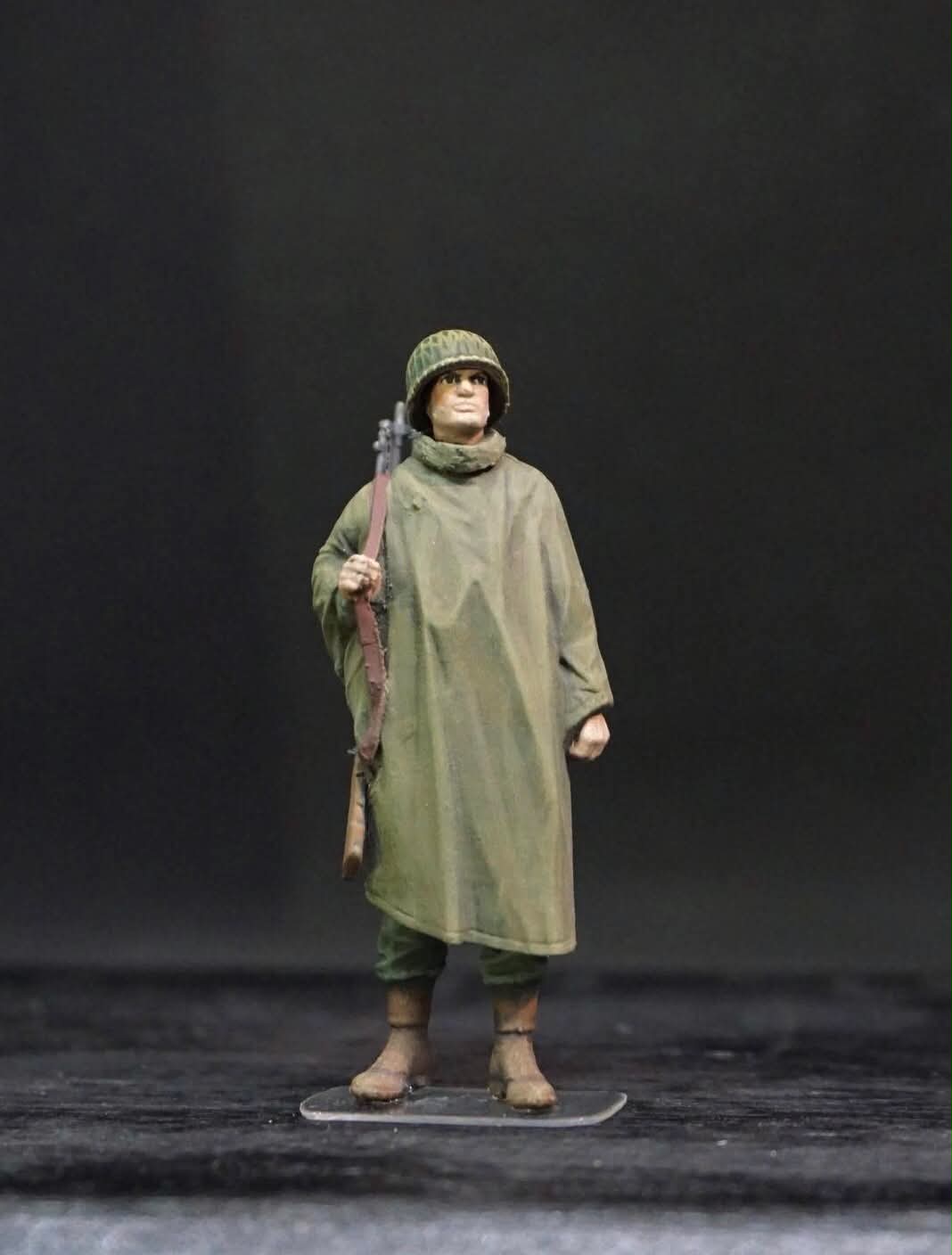 1/35 WWII US Soldiers Rainwear Figure Set, Hand Painted American Army Military Miniatures, 5 Figures for WW2 Diorama