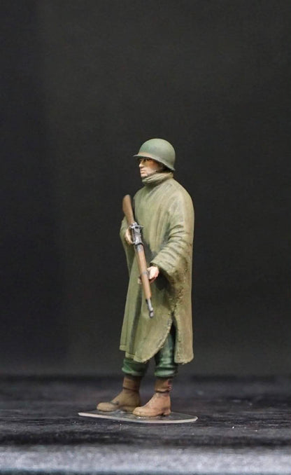 1/35 WWII US Soldiers Rainwear Figure Set, Hand Painted American Army Military Miniatures, 5 Figures for WW2 Diorama