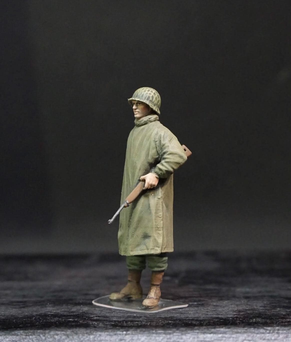 1/35 WWII US Soldiers Rainwear Figure Set, Hand Painted American Army Military Miniatures, 5 Figures for WW2 Diorama