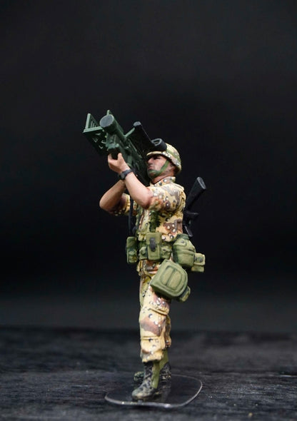 1/35 U.S. 82nd Airborne Figure Set, Hand Painted Modern Military Soldiers, Resin Miniatures for Military Diorama, Scale Model Display