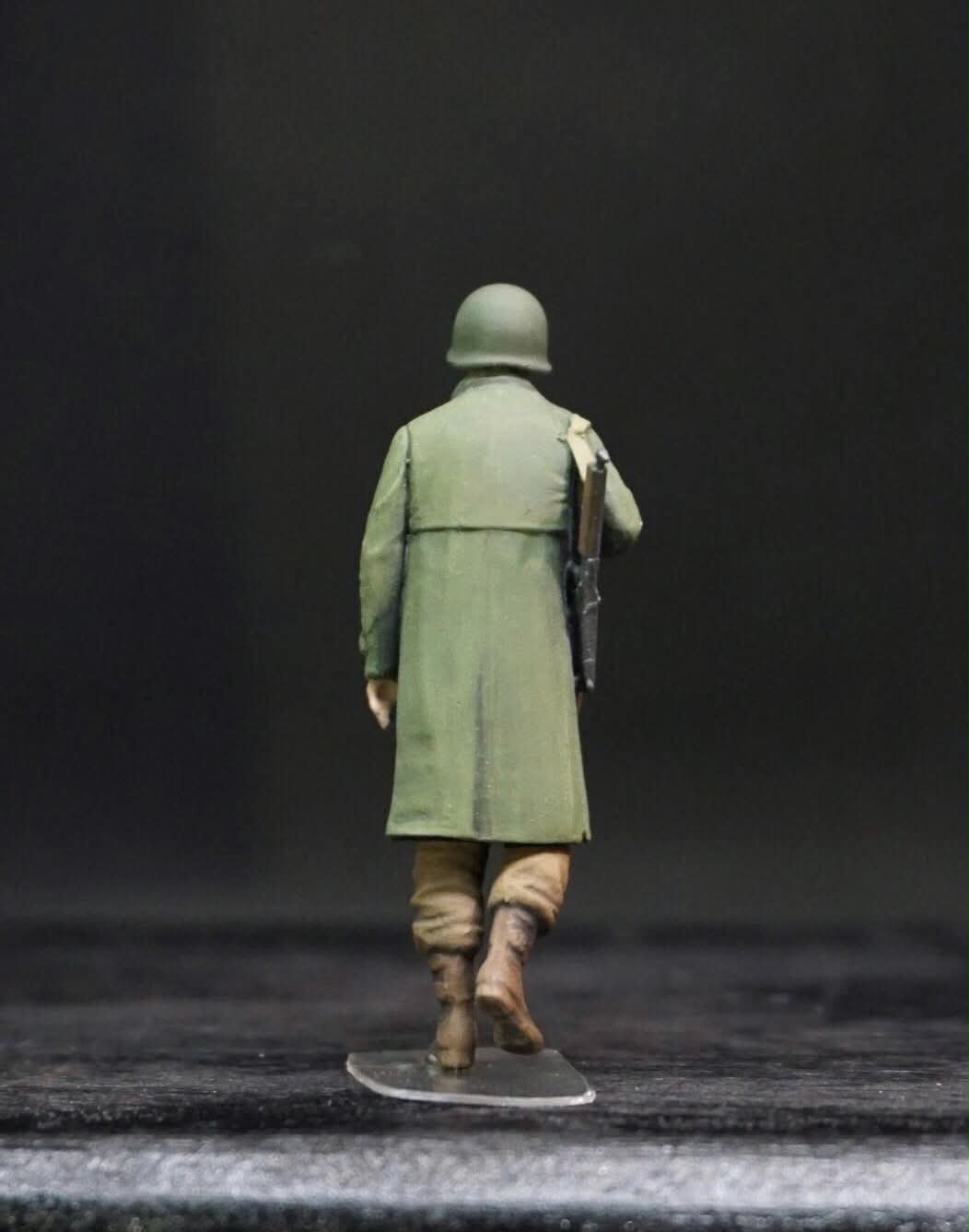 1/35 WWII US Soldiers Rainwear Figure Set, Hand Painted American Army Military Miniatures, 5 Figures for WW2 Diorama
