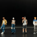 1/64 Realistic Lifestyle Ver 2, 4 People Hand Painted Figures Diecast Diorama