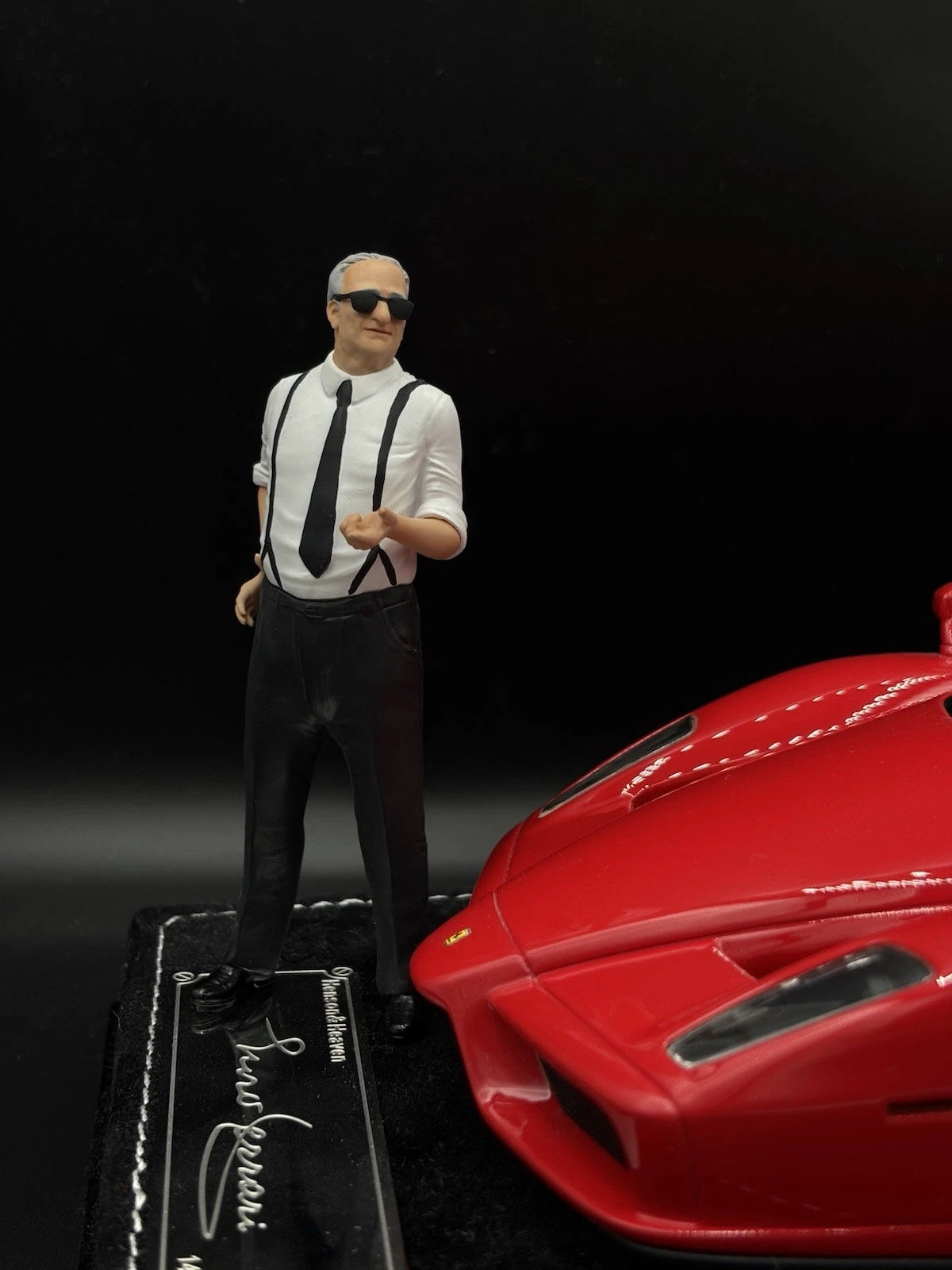 1:18 Scale Enzo Ferrari Figure, Hand-Painted Diorama Model Car