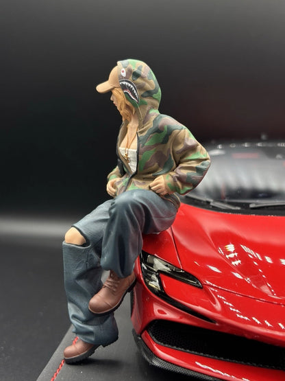1/18 Streetwear Girl Figure Hypebeast Diorama for Diecast Cars