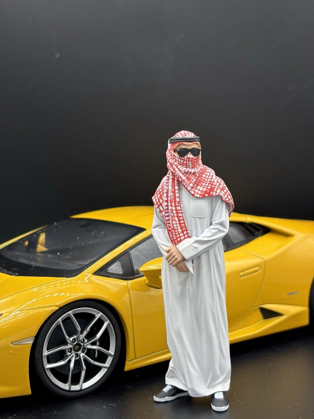 1/18 Dubai Millionaire Ver 2, Arab Figure for Diecast Cars