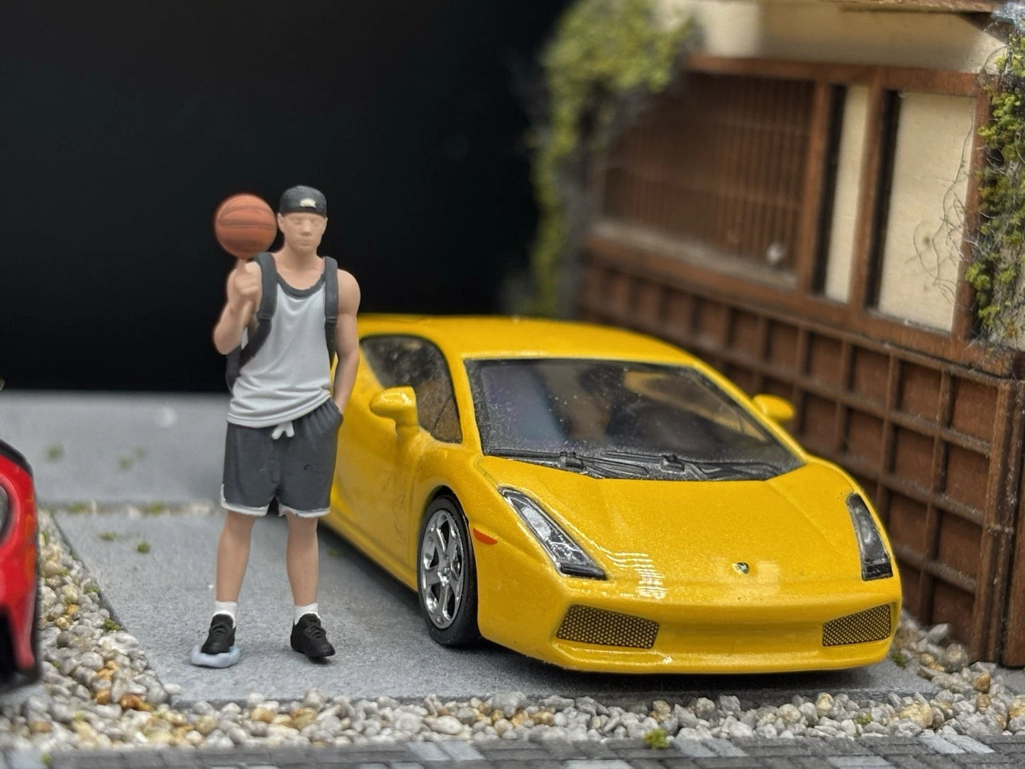1/64 Realistic Lifestyle Ver 2, 4 People Hand Painted Figures Diecast Diorama