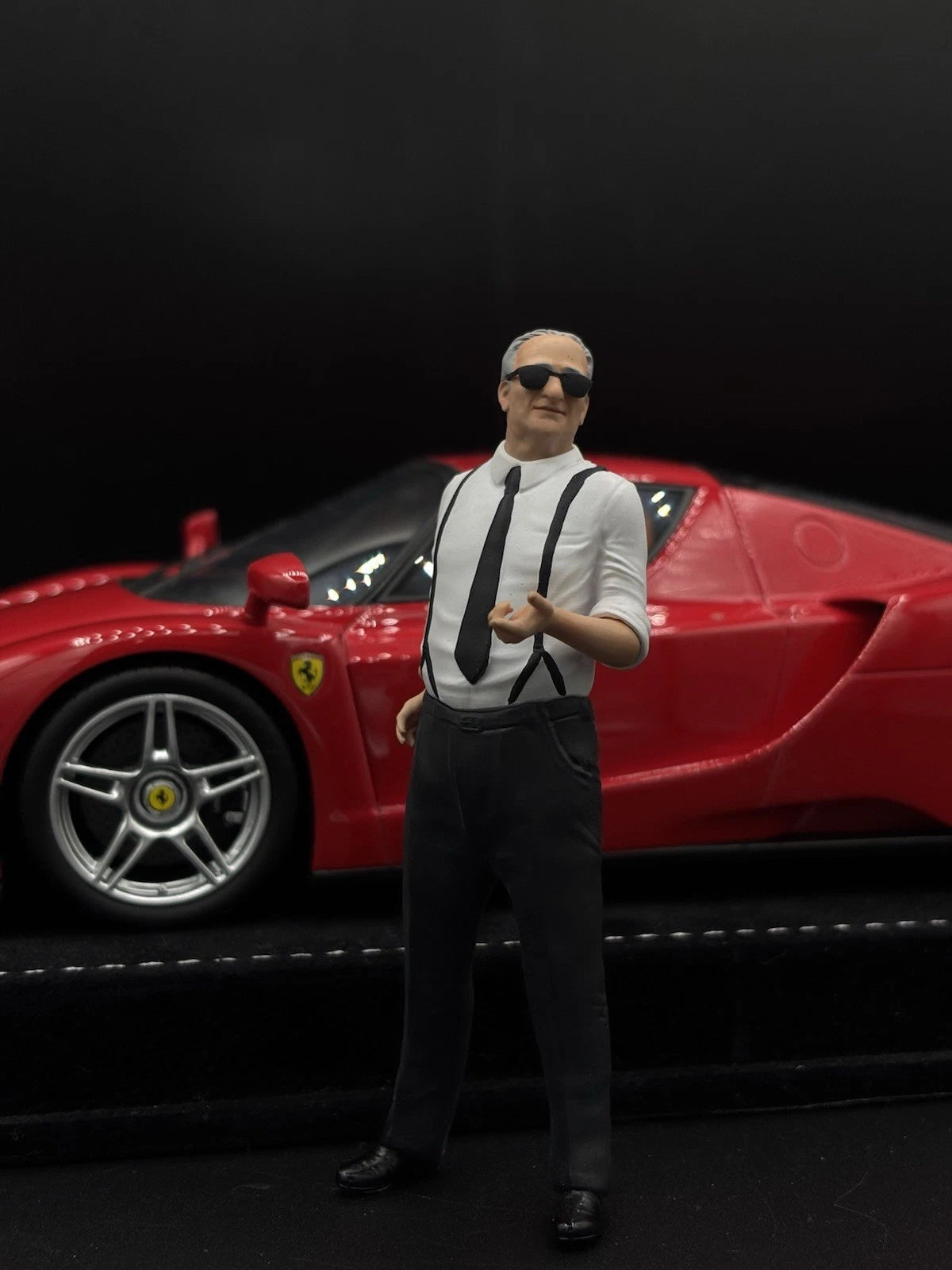 1:18 Scale Enzo Ferrari Figure, Hand-Painted Diorama Model Car