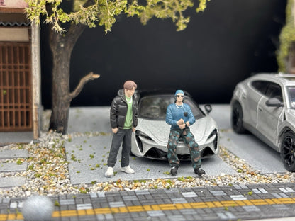 1/64 Realistic Lifestyle Ver 5, 4 People Hand Painted Figures Diecast Diorama