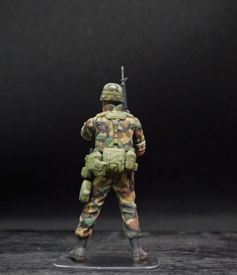 1/35 US Marines 4 Hand Painted Miniature Figures Modern Combat Diorama Set