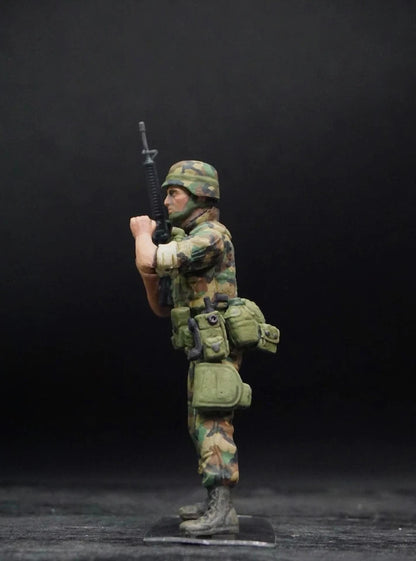 1/35 US Marines 4 Hand Painted Miniature Figures Modern Combat Diorama Set