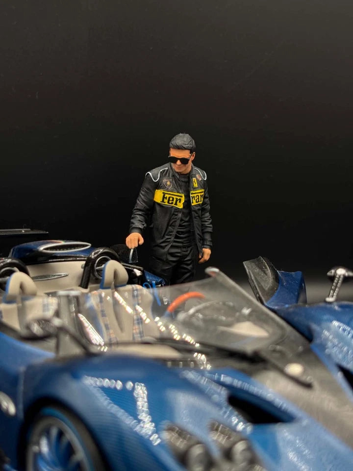 1/18 Sports Car Enthusiast Male Figure Diorama for Diecast Cars