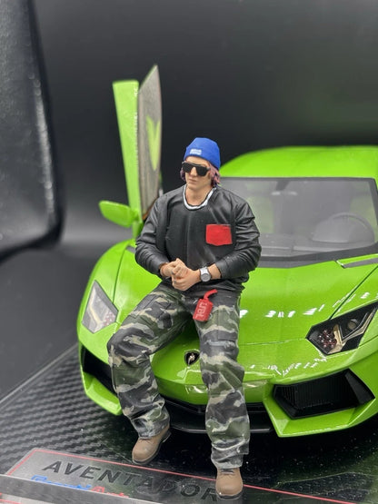 1/18 Streetwear Boy Figure Ver. 7 Urban Diorama for Diecast Cars Collection