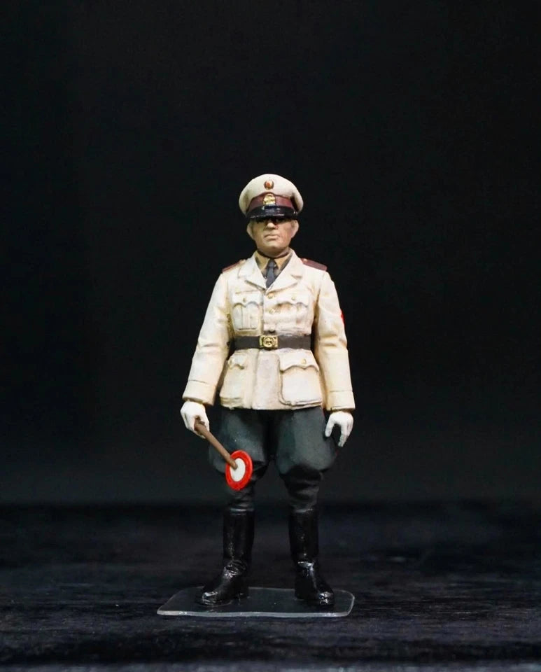 1/35 WWII German Road Police 4 Hand Painted Officer Figures Diorama Set
