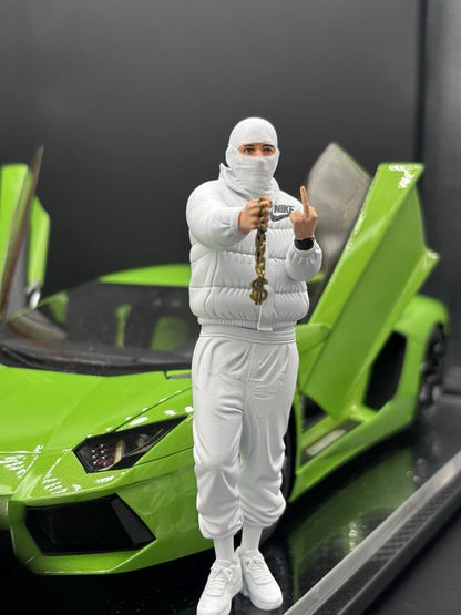 1/18 Streetwear Boy Figure Urban Diorama for Diecast Cars Collection