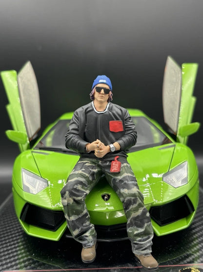 1/18 Streetwear Boy Figure Ver. 7 Urban Diorama for Diecast Cars Collection