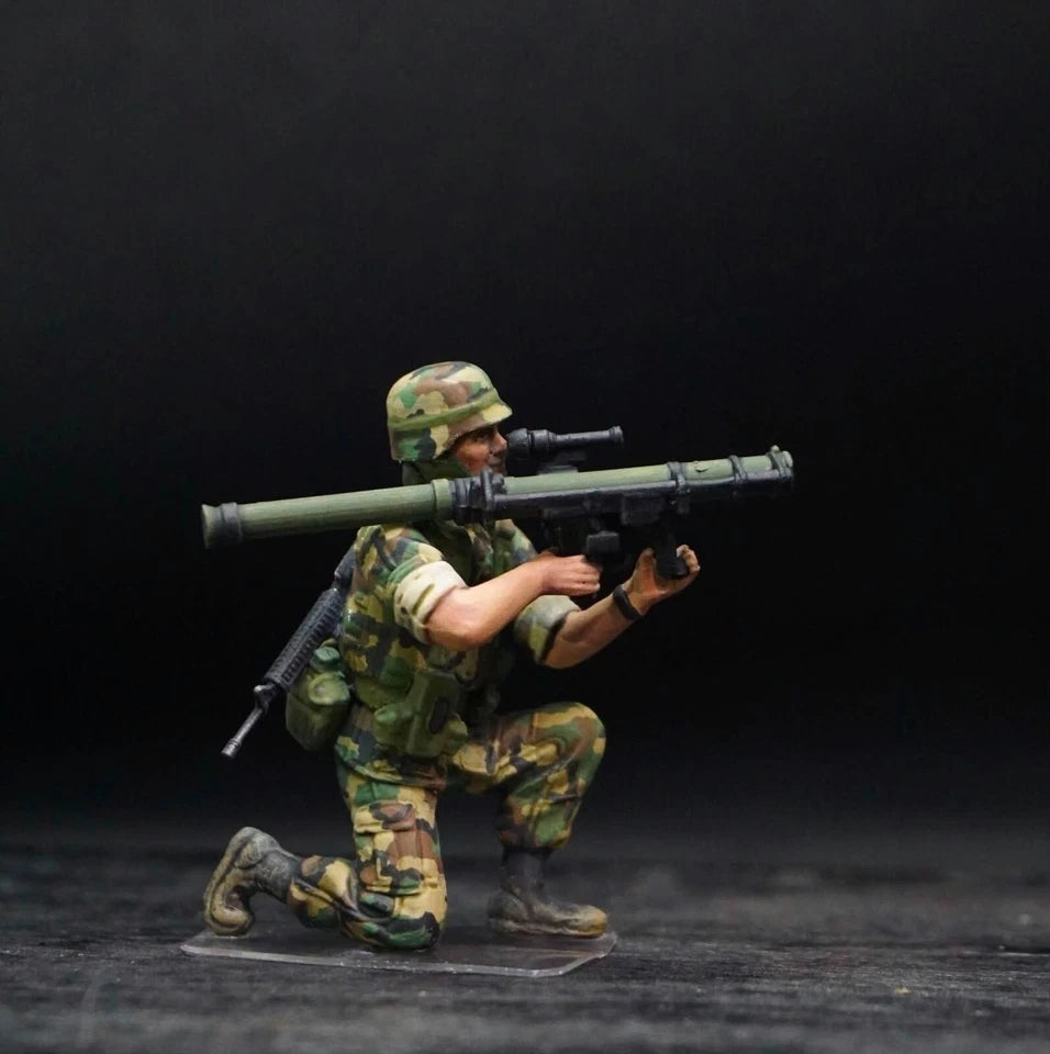 1/35 US Marines 4 Hand Painted Miniature Figures Modern Combat Diorama Set