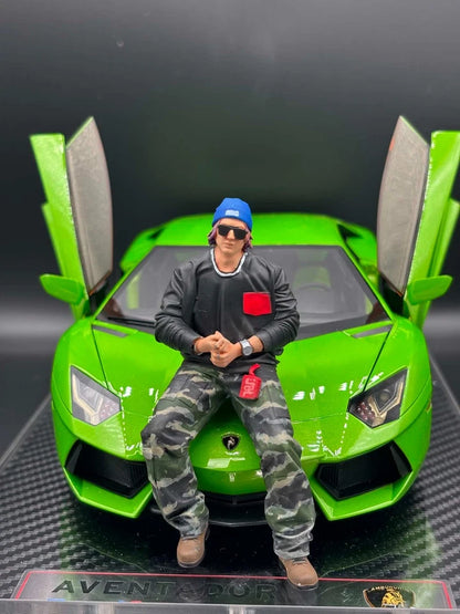 1/18 Streetwear Boy Figure Ver. 7 Urban Diorama for Diecast Cars Collection